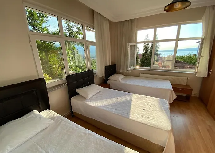 Appartement Bahçeli Ve Göl Manzaralı Ev *