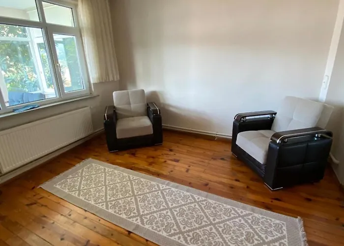 Bahçeli Ve Göl Manzaralı Ev Appartement Sapanca